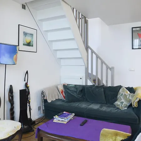 Spacious Duplex - Near Park Appartamento